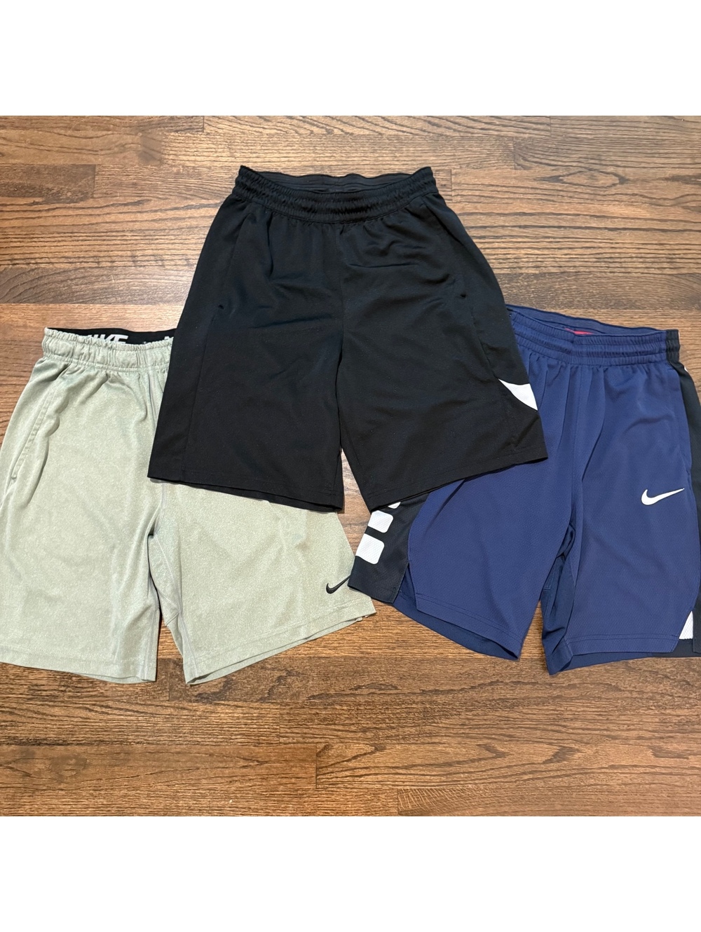 Nike Men's Athletic Grey Blue & Black Shorts SZ Small